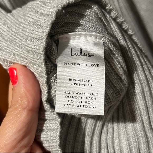 Grey turtleneck peplum sweater top - Picture 5 of 5